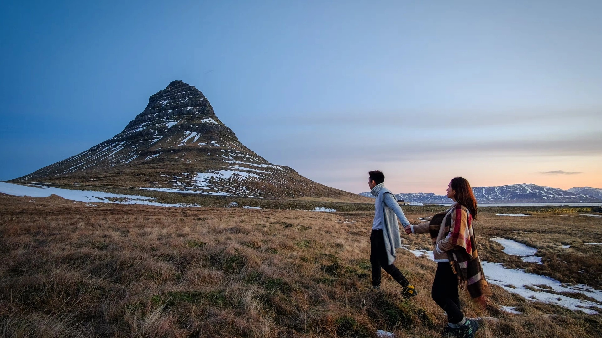 6 nơi Mặt Trời không bao giờ lặn 2