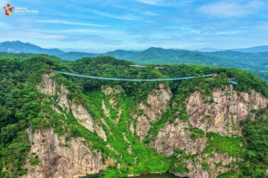 Bo tui loat diem den hap dan o Seoul, Gangwon 28