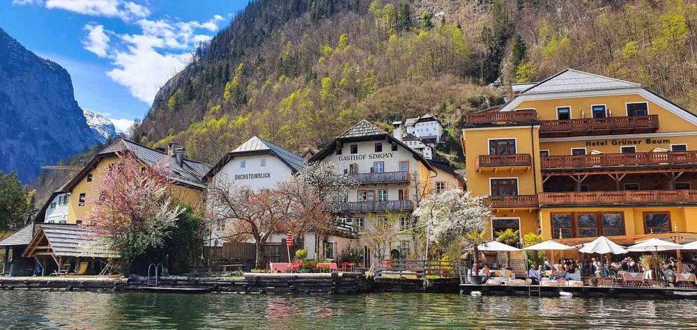 Choáng ngợp cảnh đẹp tại ngôi làng hơn 7000 năm tuổi ở Áo 2