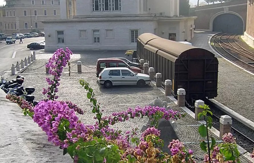 Đất nước nhỏ nhất thế giới là địa điểm du lịch nổi tiếng 7