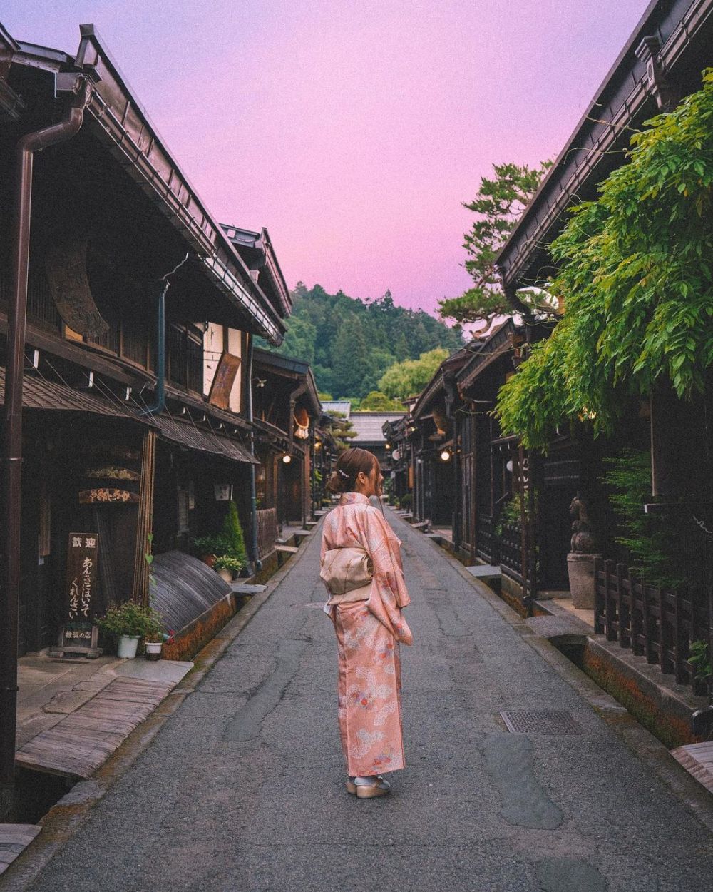 Điểm danh 8 khu phố truyền thống của Nhật Bản 3