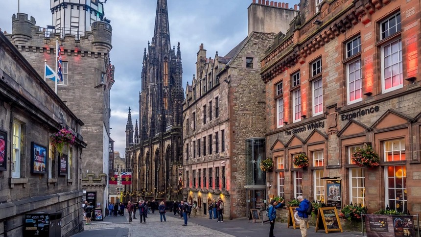 Ghé thăm những thành phố tuyệt nhất thế giới 1