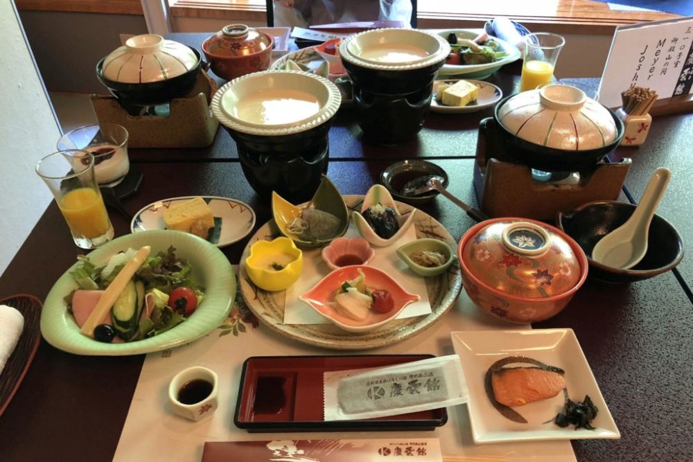 Khách sạn hoạt động liên tục hơn 1.300 năm ở Nhật 8