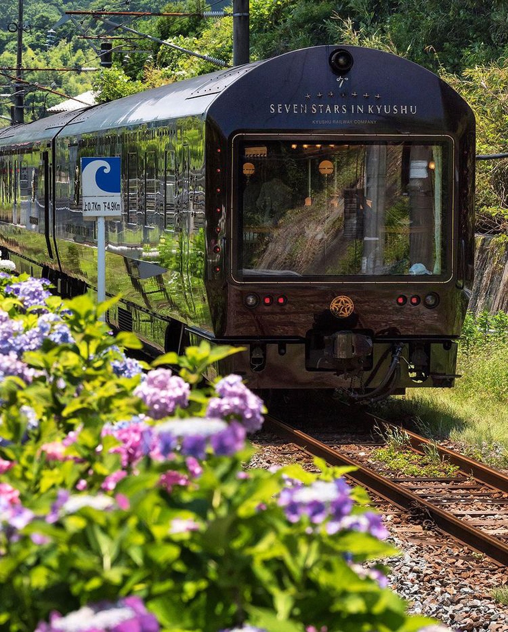 Khám phá bên trong con tàu cao cấp nhất Nhật Bản 4