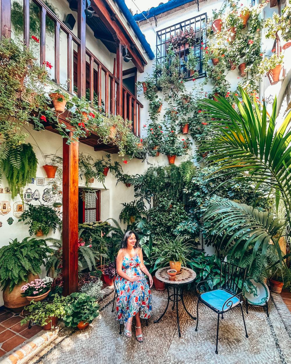 Khám phá bộ tứ vàng vùng Andalucía ảnh 4