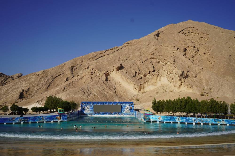 Khám phá dòng sông nhân tạo giữa sa mạc UAE 2