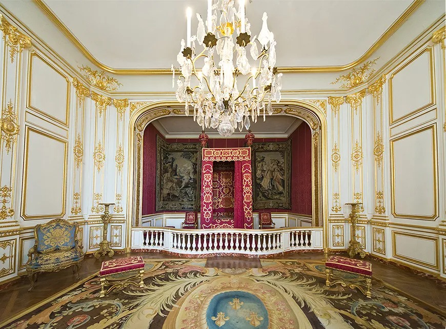 Khám phá những tòa lâu đài đẹp nhất thế giới 7