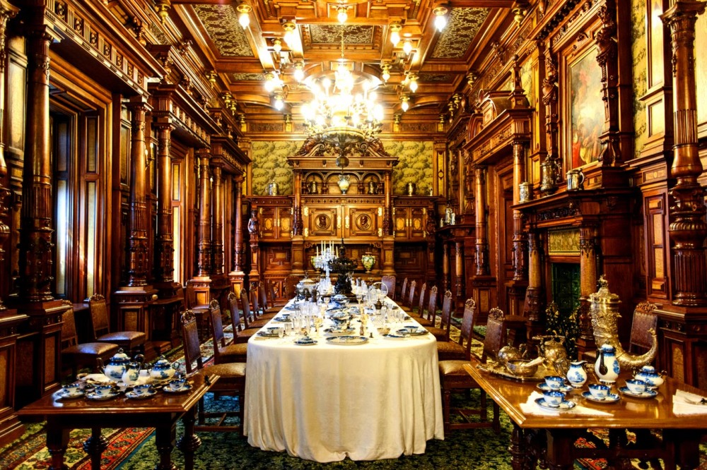 Khám phá những tòa lâu đài đẹp nhất thế giới 9