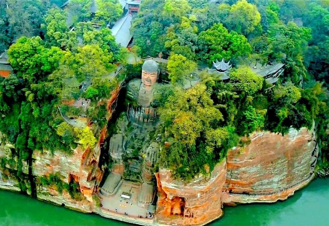 Lạc Phật Đại sơn Thành Đô Tứ xuyên