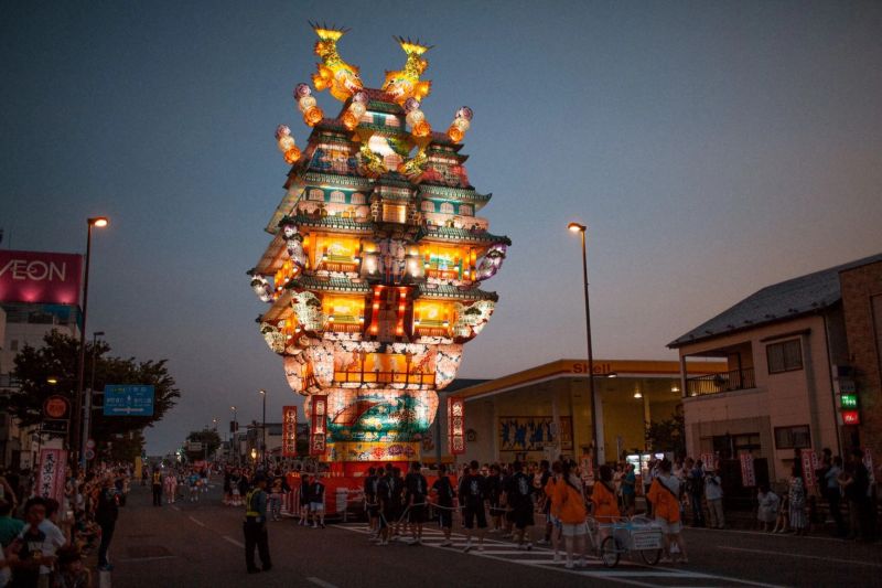 Lễ hội phao chỉ có ở Nhật Bản 7