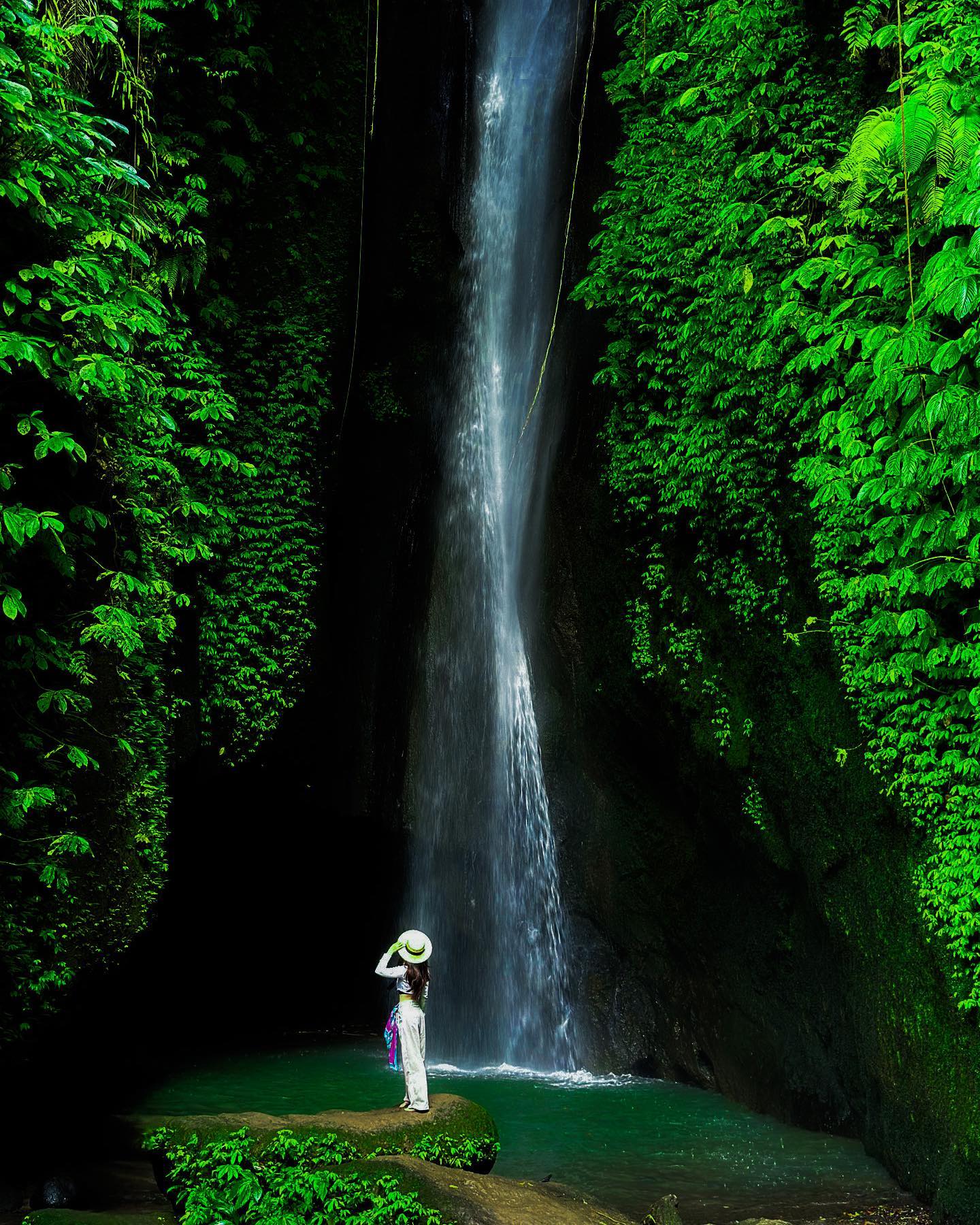 Thác Leke Leke Bali