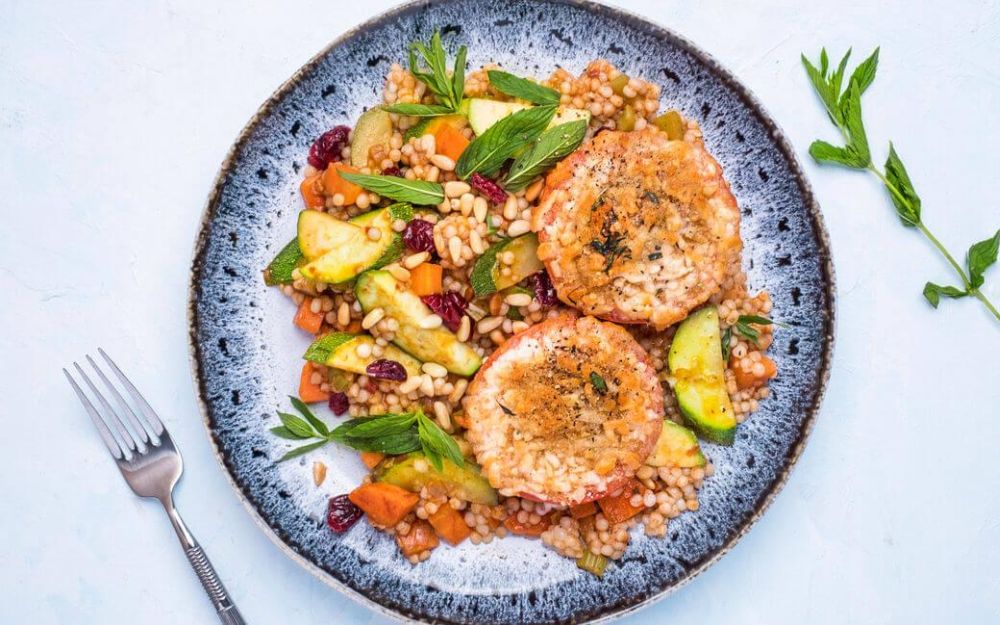 Một quốc gia đang "sống trước" thế giới... gần 950 năm 3