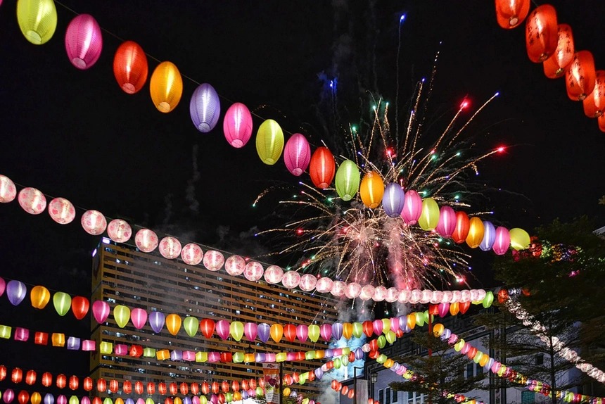 Muôn màu Lễ hội Trung thu của Singapore 1