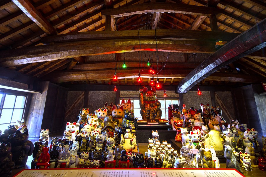 Nguồn gốc và ý nghĩa bất ngờ của 'chú mèo vẫy khách' 4