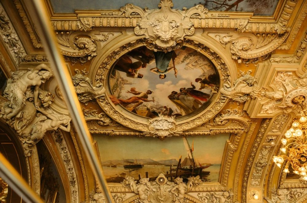 Nhà hàng hơn 120 tuổi như cung điện ở Paris 7