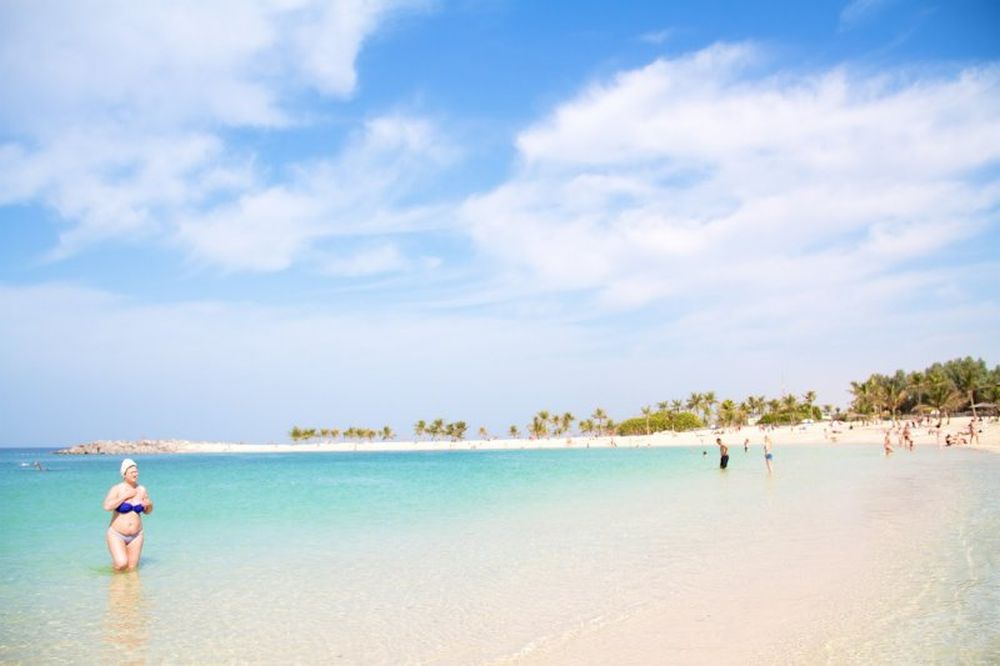 Những bãi biển đẹp nhất ở Dubai 5