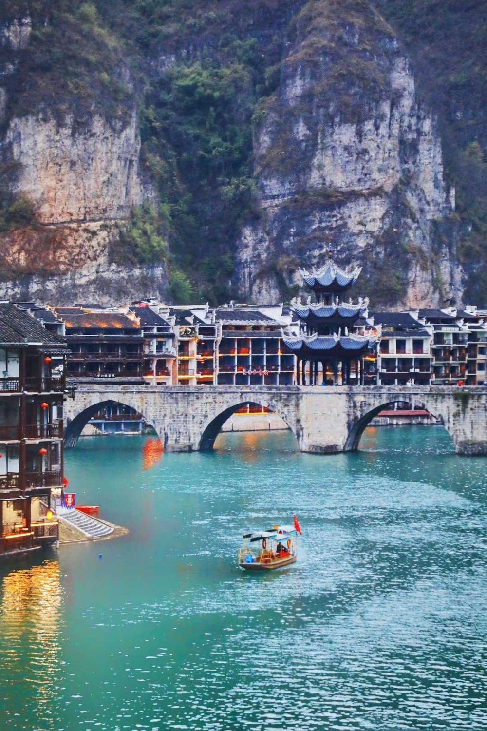 Những cảnh đẹp không thể bỏ lỡ khi du lịch Quý Châu ảnh 19