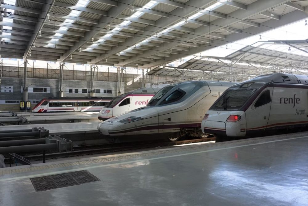 Những chuyến tàu cao tốc nhanh nhất thế giới ảnh 4