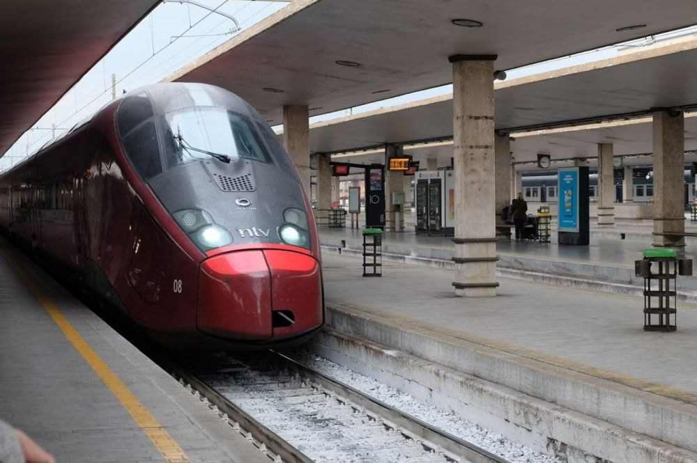 Những chuyến tàu cao tốc nhanh nhất thế giới ảnh 5