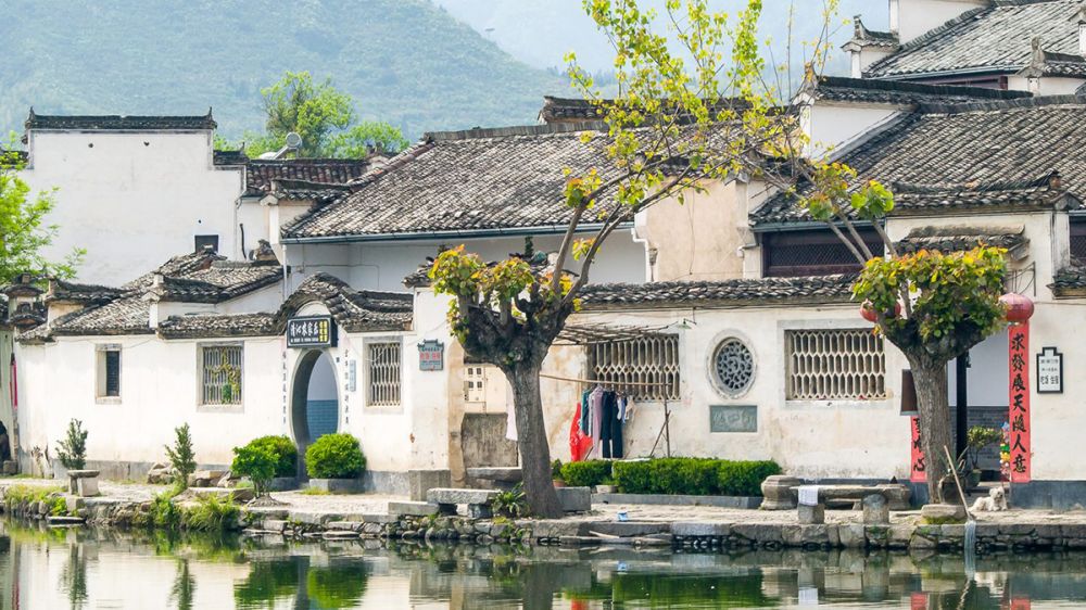 Những cổ trấn nổi tiếng ở Trung Quốc thu phí du khách 8