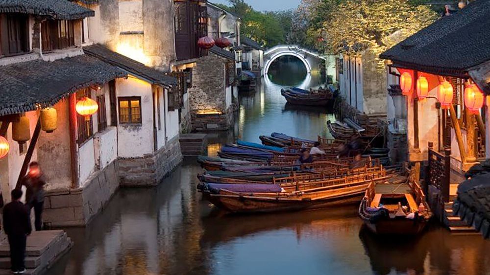 Những cổ trấn nổi tiếng ở Trung Quốc thu phí du khách 9
