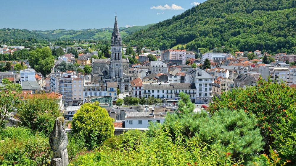 Những điểm du lịch tâm linh độc đáo trên khắp thế giới 9