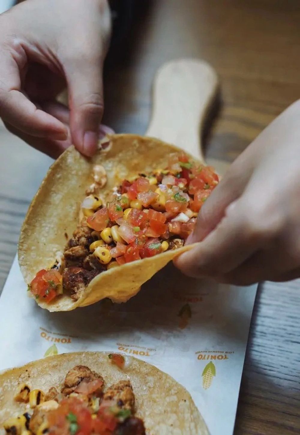 Những nhà hàng có view hút khách ở Singapore 14