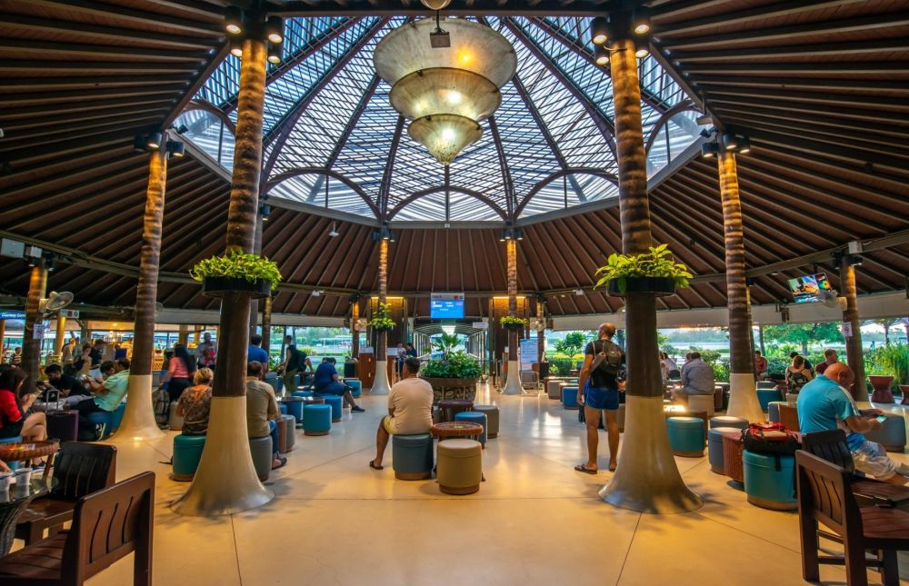 Những sân bay thú vị nhất thế giới chờ du khách khám phá ảnh 5