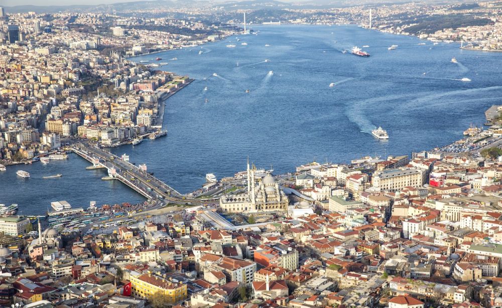 Những thành phố hiện đại được xây dựng trên tàn tích cổ xưa ảnh 7