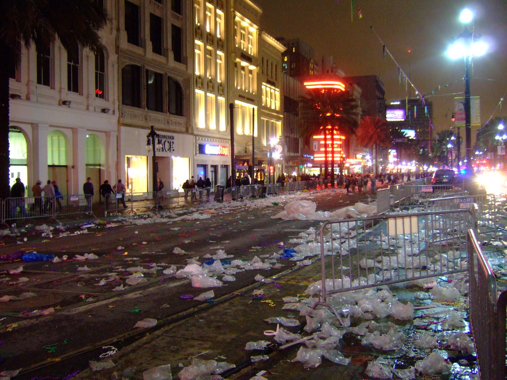 Những thói quen xấu của khách du lịch 6