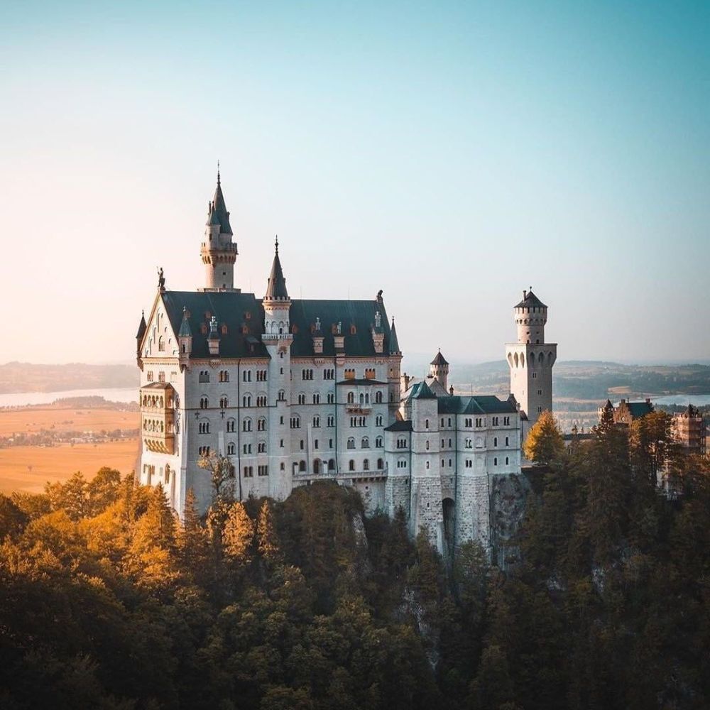 Những tòa lâu đài lớn nhất trên thế giới P2 - ảnh 24