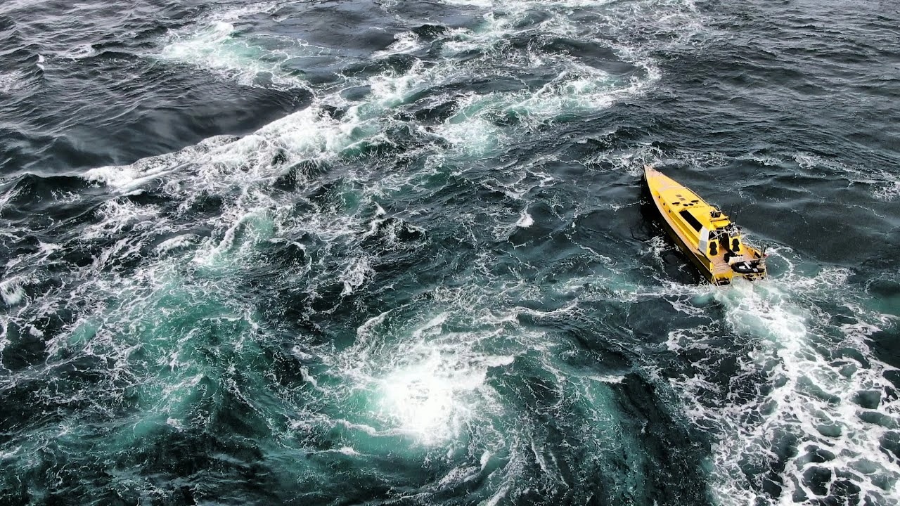 Những xoáy nước khổng lồ trên thế giới 2