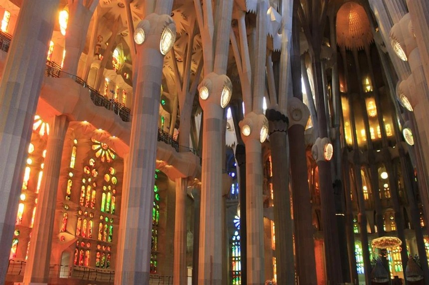 Sự thật thú vị về 7 công trình nổi tiếng thế giới 10