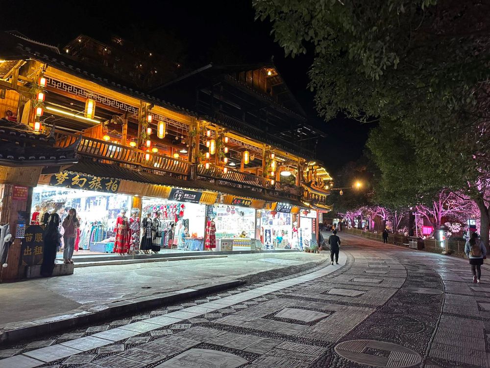 Thiên Hộ Miêu Trại - Điểm đến yêu thích của du khách Việt ảnh 7