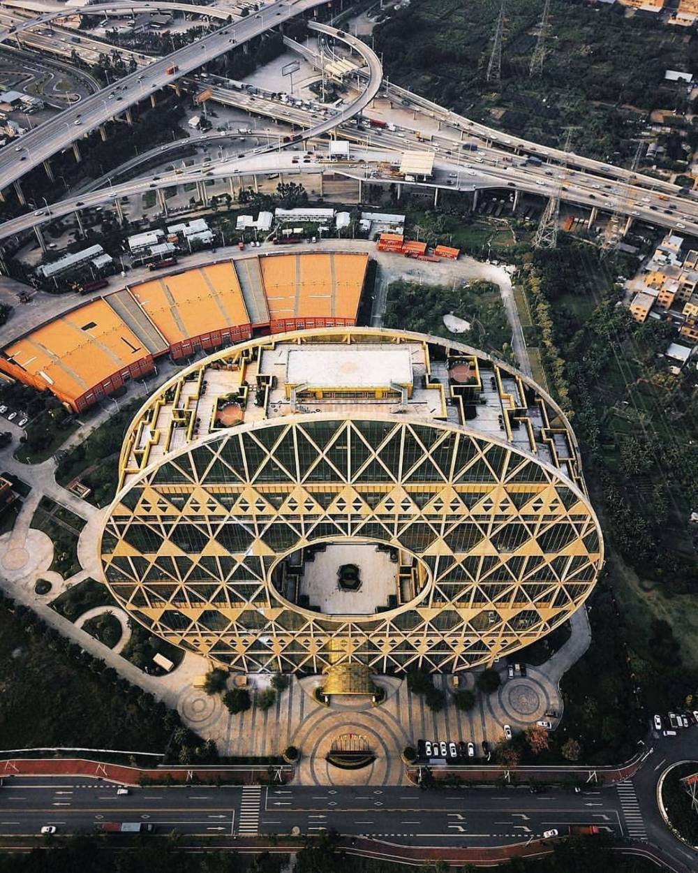 Tòa nhà hình tròn độc nhất vô nhị ở Quảng Châu ảnh 2