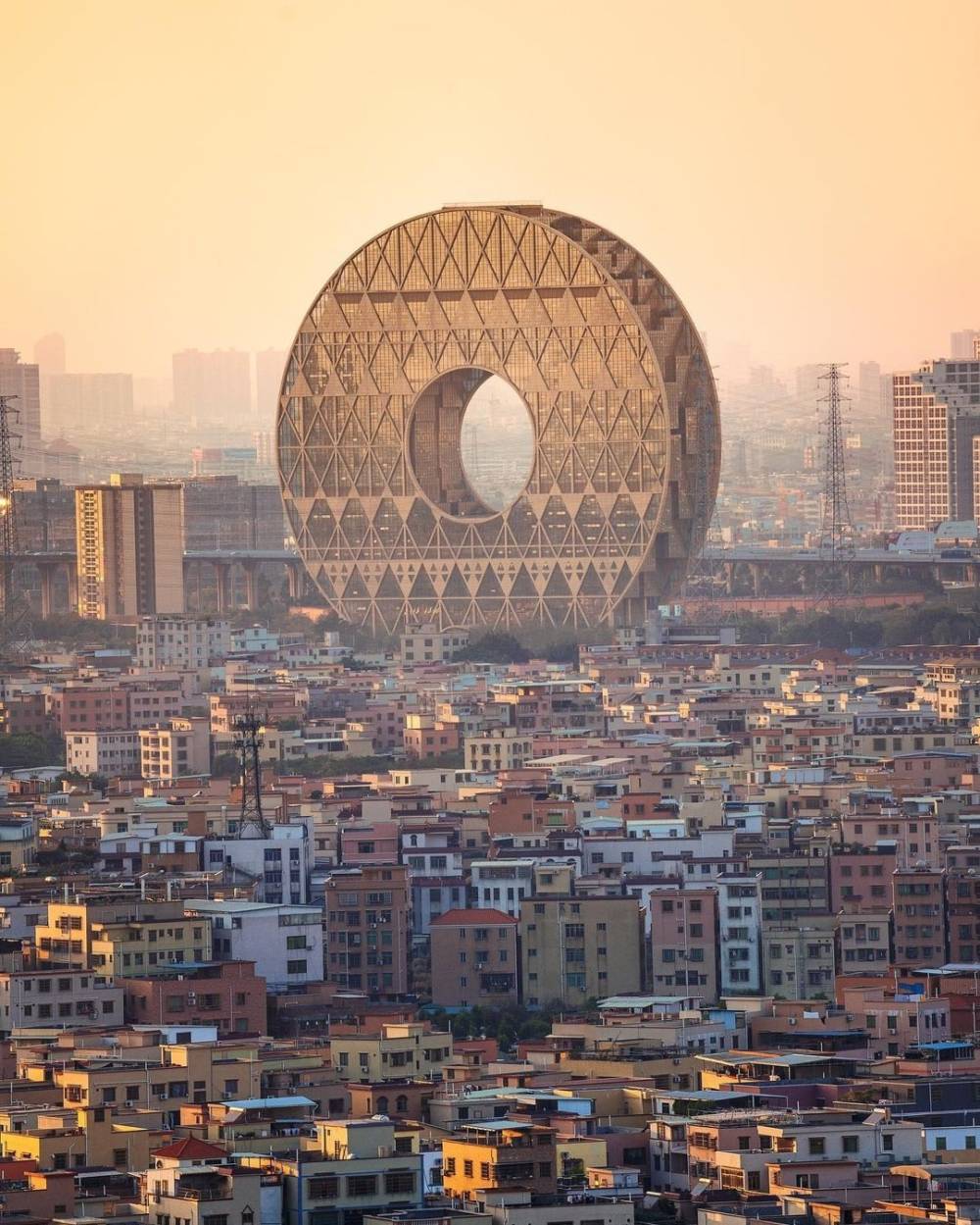 Tòa nhà hình tròn độc nhất vô nhị ở Quảng Châu ảnh 3