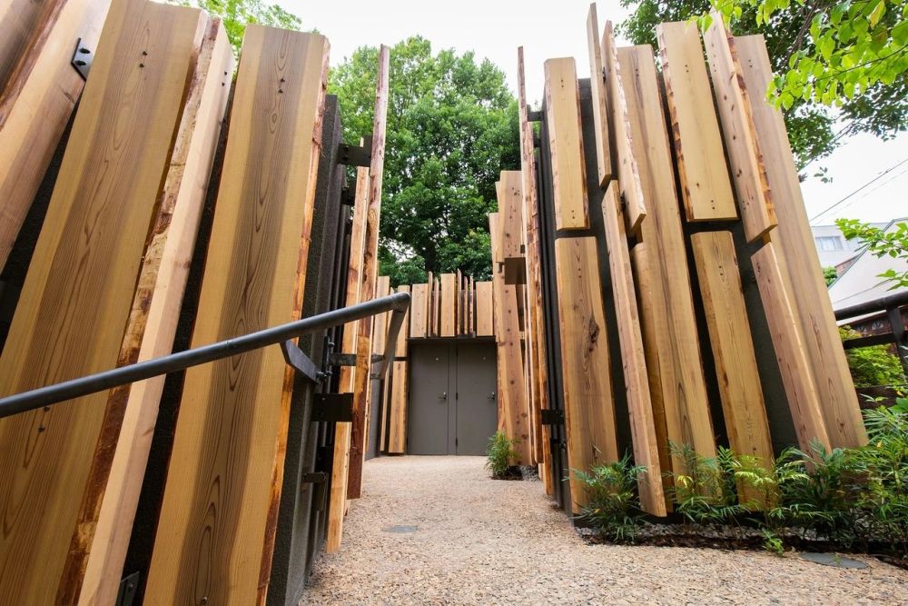 Toilet công cộng ở Nhật đẹp như điểm du lịch 7