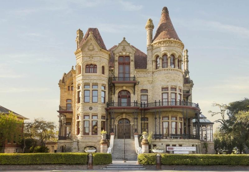 Top 9 lâu đài đẹp cổ kính tại Mỹ 7