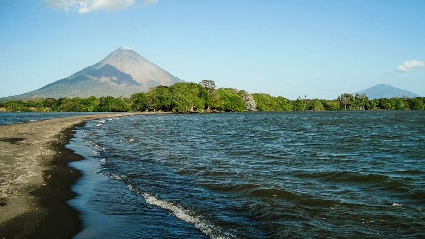 Việt Nam vào top 10 điểm du lịch rẻ và đáng đi nhất thế giới 7