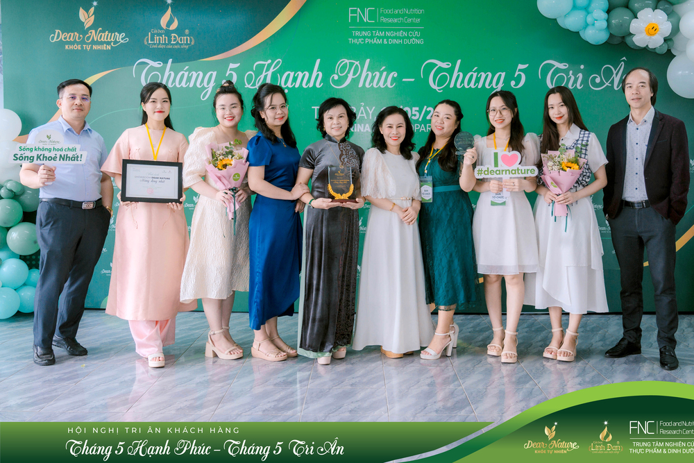 Showroom Dear Nature Năng Động Nhất: Showroom Trần Khát Chân