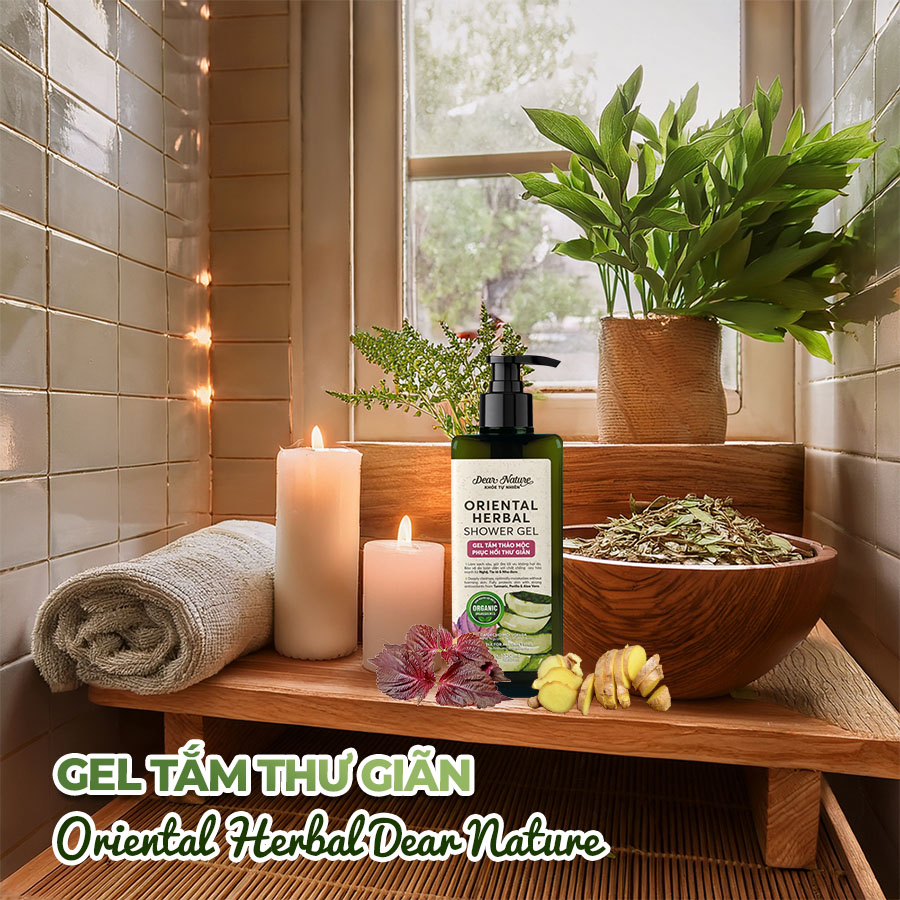Gel tắm thư giãn Oriental Herbal của Dear Nature với thành phần thảo dược phương Đông