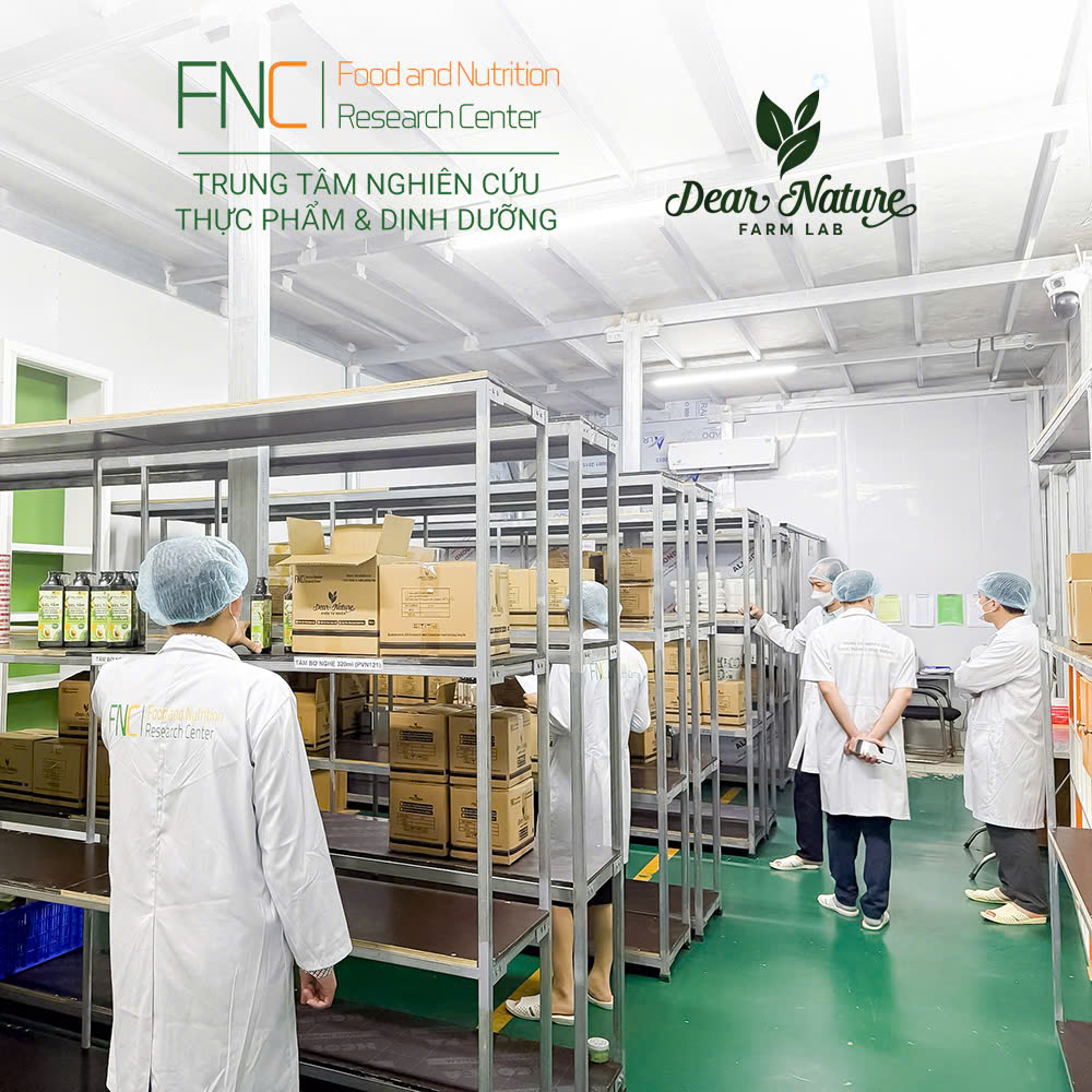 Đoàn Sở Y Tế Hưng Yên làm việc tại nhà máy của TRUNG TÂM NGHIÊN CỨU THỰC PHẨM & DINH DƯỠNG FNC (Dear Nature Việt Nam) ngày 15/05/2025