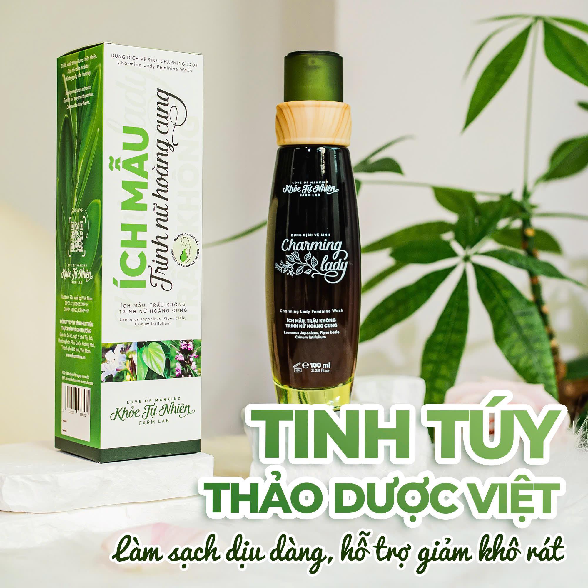 Sử dụng dung dịch vệ sinh Charming Lady Dear Nature với công thức dịu nhẹ, an toàn