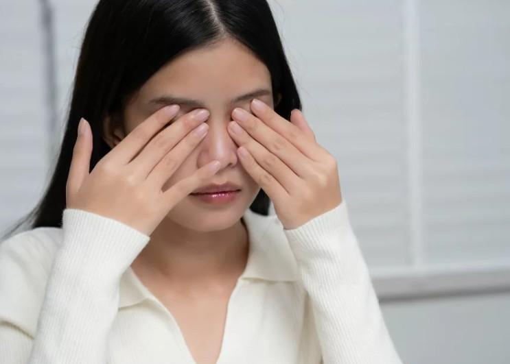 Mỏi mắt là gì