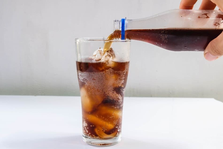 Nước ngọt có gas hại gan
