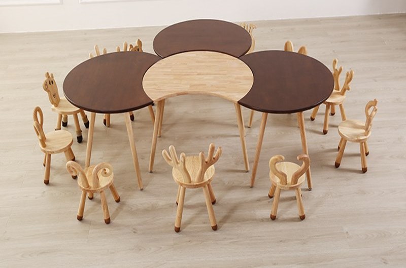 Bộ Bàn gỗ mầm non KBBGMN17 hình đa hình kids table chất gỗ tự nhiên cao cấp cho bé