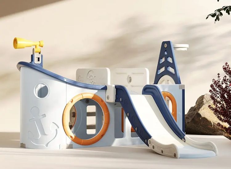 liên hoàn cầu trượt