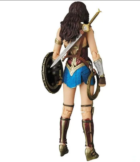 Trở Thành Wonder Woman – Đồ Chơi Cho Các Bé Yêu Thích Siêu Anh Hùng Dũng Cảm