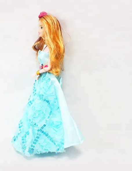 Tại Sao Đồ Chơi Búp Bê Luôn “Hot” Bất Chấp Thời Đại?