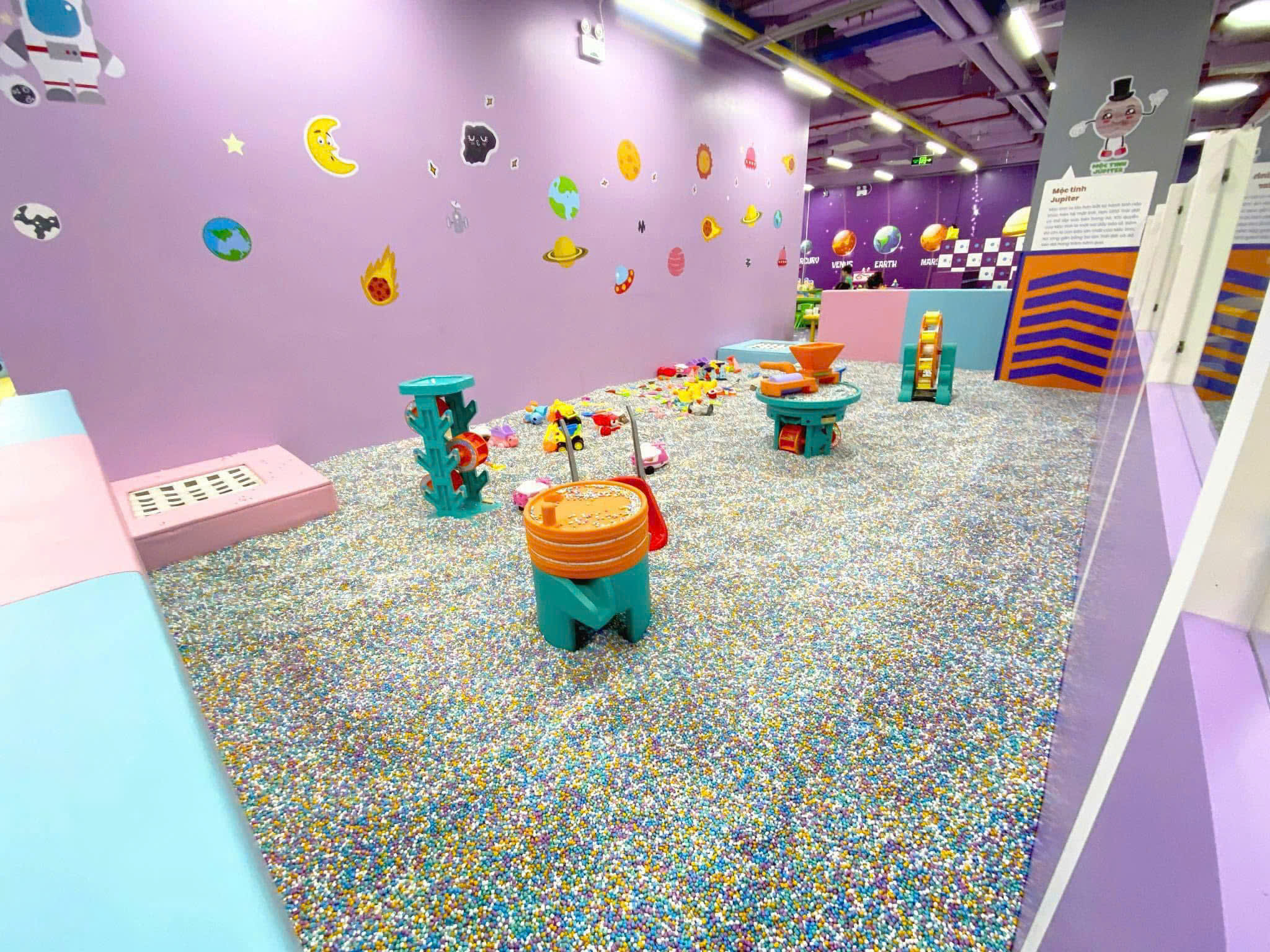 Đồ Chơi Hạt – Phát Triển Kỹ Năng Sáng Tạo Và Tư Duy Cho Bé